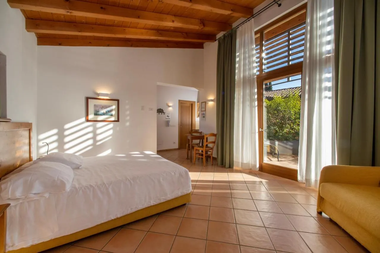 Residence Ca Del Lago Torri Del Benaco Aparthotel