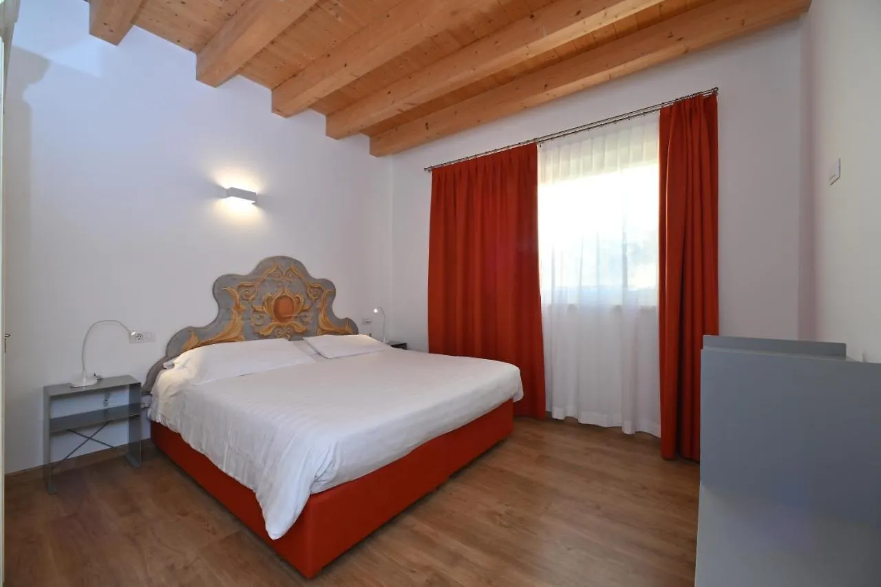 Aparthotel Residence Ca Del Lago Torri Del Benaco