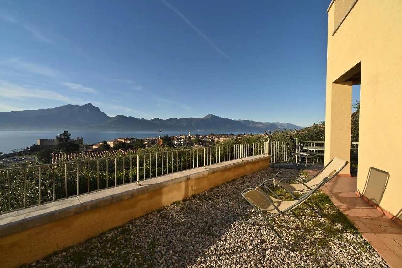 Residence Ca Del Lago Torri Del Benaco Hotel apartamentowy
